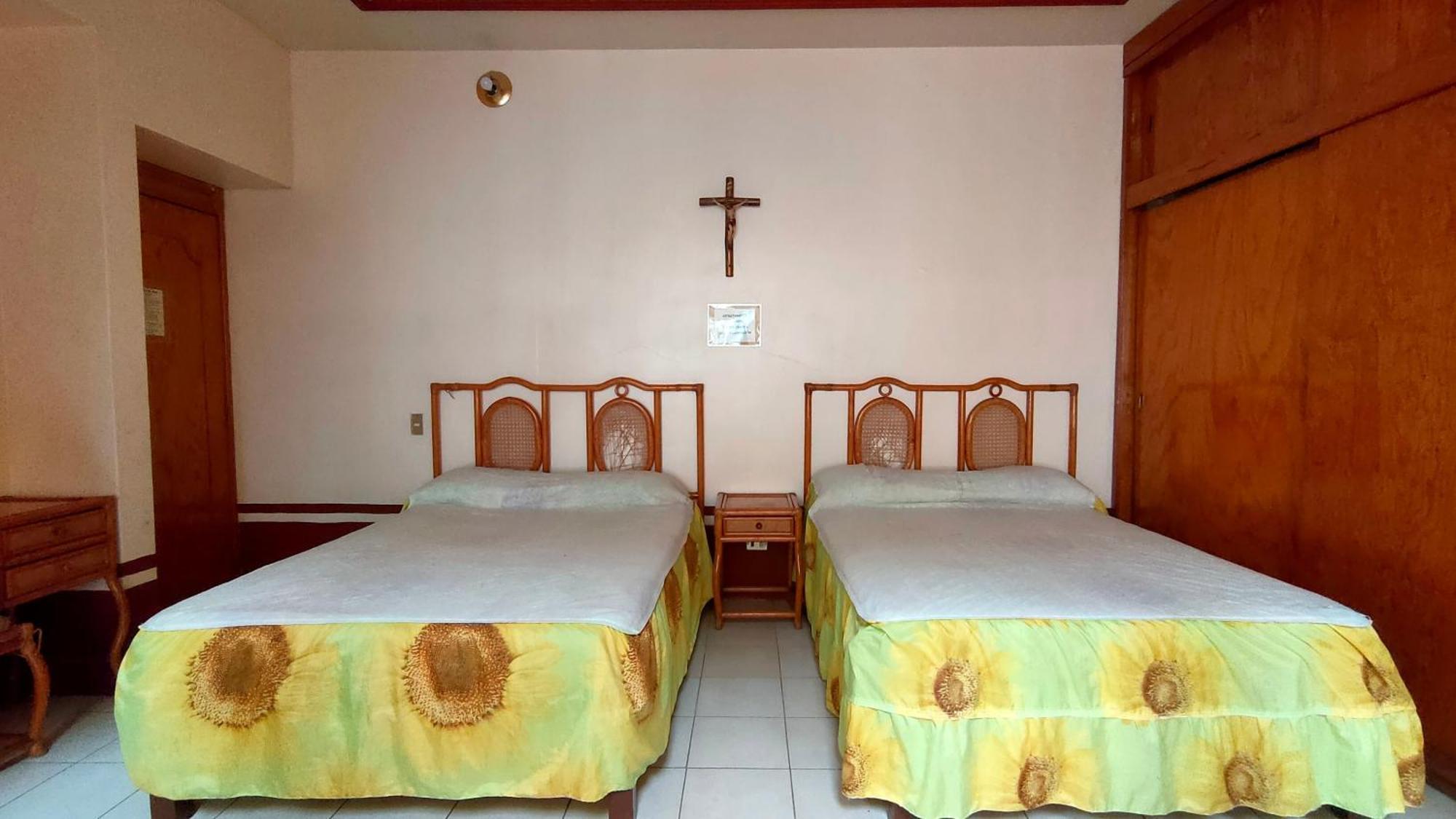 Oyo Posada Santa Cecilia, Jerez Zacatecas Jerez de García Salinas 外观 照片